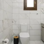 Lakis Апартаменты