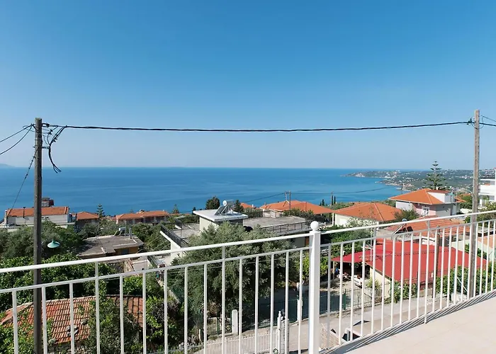 Lakis Βλαχάτα