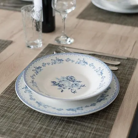 Lakis * Vlachata